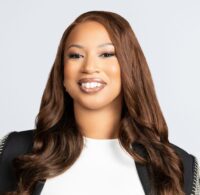 25-26-Undergrad-Mentor_Nicole-Early-Headshot-scaled